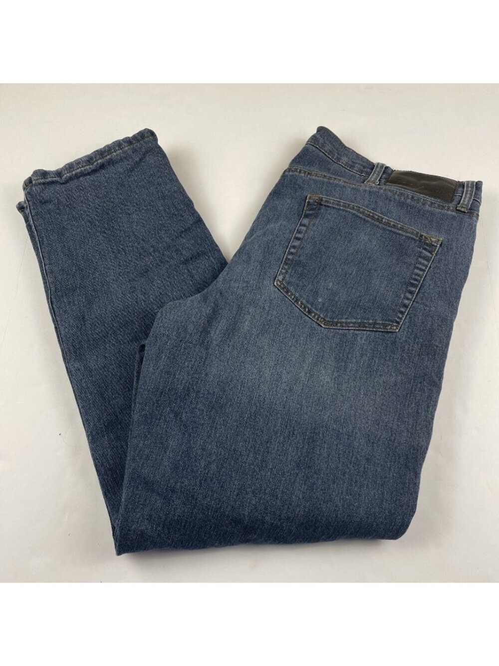 Eddie Bauer Fleece Lined Jeans Mens 38x34 Straight Fit Stretch Dark Wash Pants